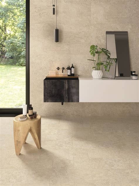 Porcelain stoneware wall/floor tiles with stone effect 